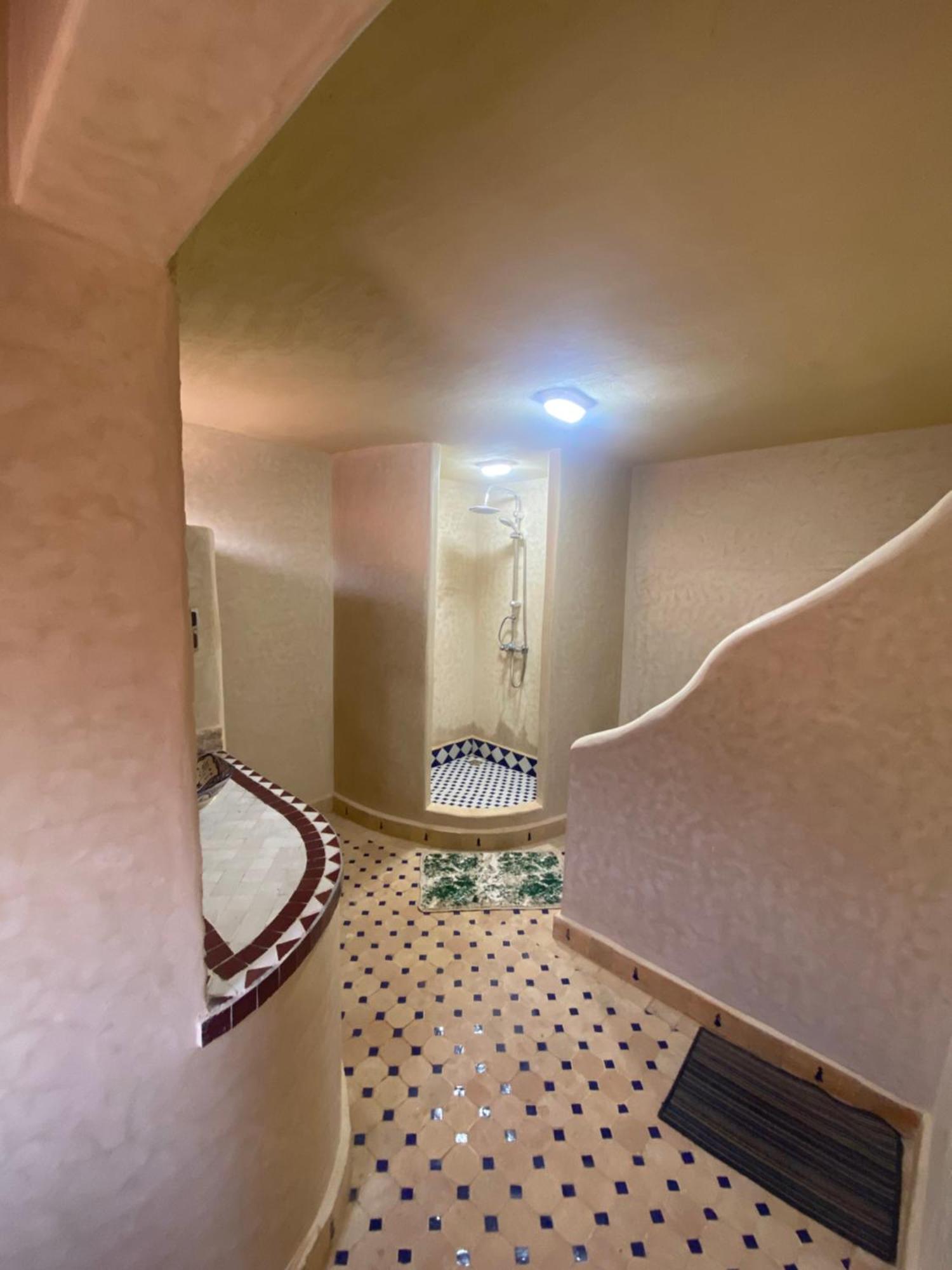 Tafsut Dades Guesthouse Stay With Locals Tamellalt  Luaran gambar
