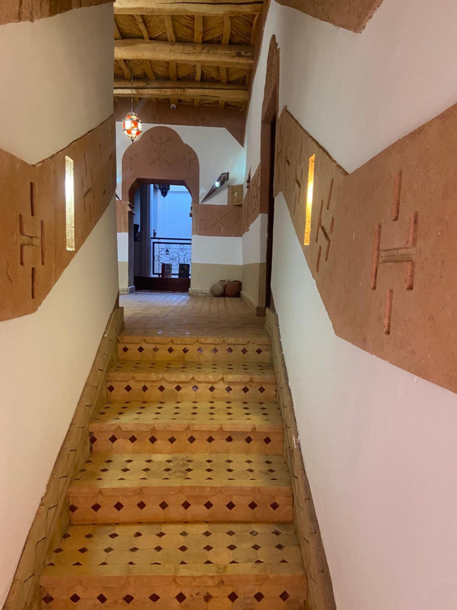 Tafsut Dades Guesthouse Stay With Locals Tamellalt  Luaran gambar