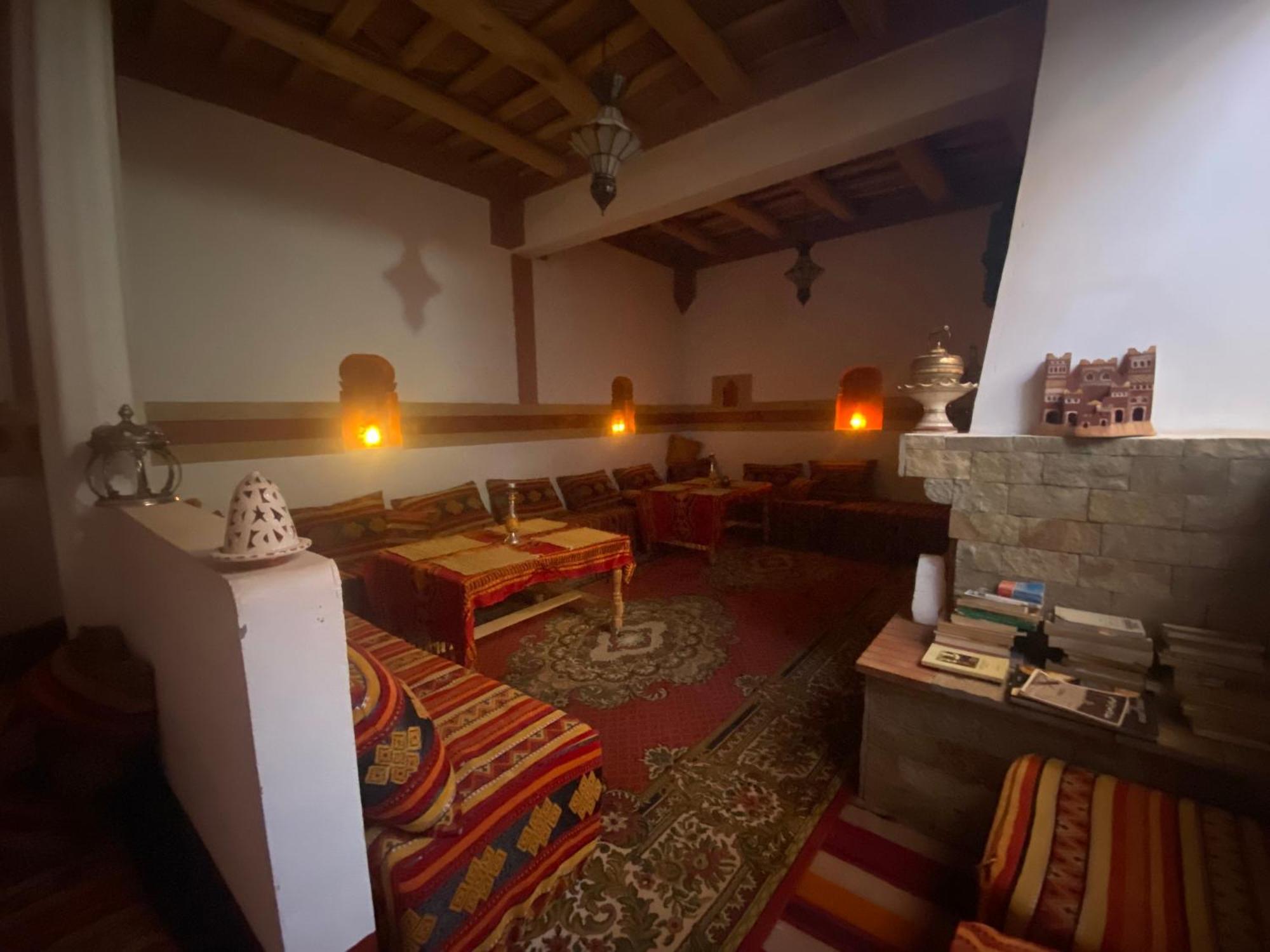 Tafsut Dades Guesthouse Stay With Locals Tamellalt  Luaran gambar